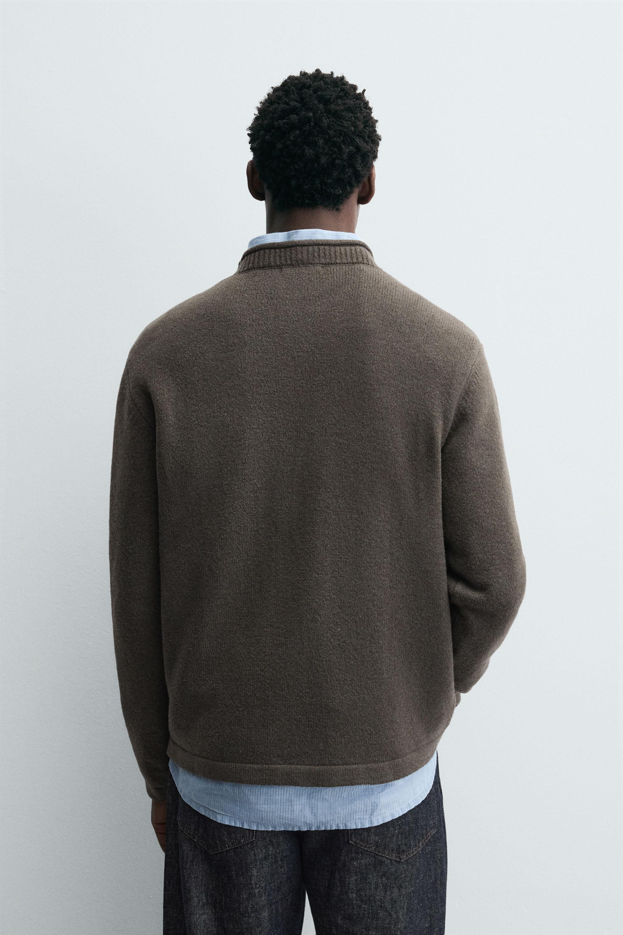 TEXTURED KNIT SWEATER